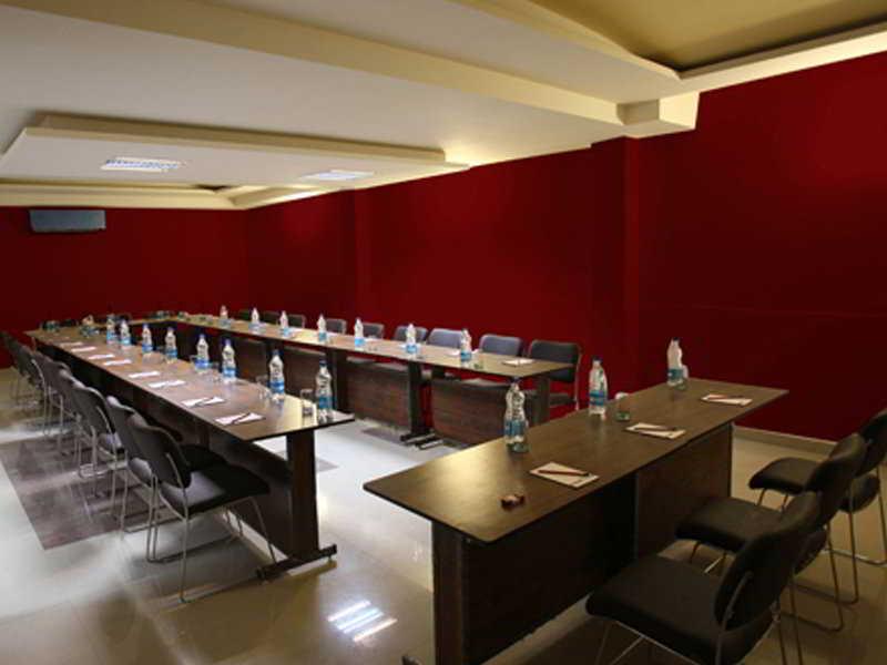 Emblem Hotel Sector 14 Gurgaon Bisnis foto